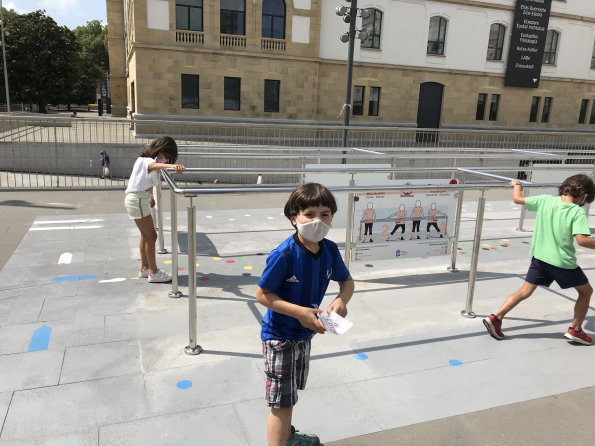 52E97335-60BD-4CAB-915D-F2D4195CC1BA