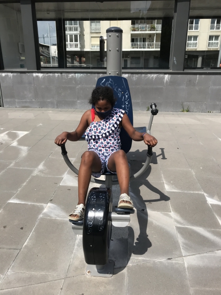 5DFFF8EE-7AF6-4D69-B2F0-73D027662777