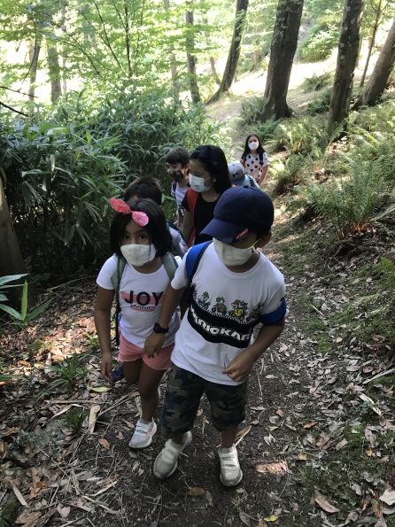 6C1ACCF7-418F-456F-B645-141FBEA611D8