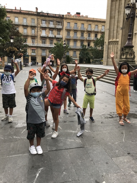 063DED6F-2299-4421-BEF3-FF86A1BD4AD5